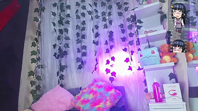 Snapshot of tokito_mitsuri chatting on 11-14-25, 12:48 tokito mitsuri online show from 11-14-25, 12:48