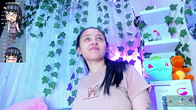 Snapshot of tokito_mitsuri chatting on 12-15-25, 12:42 tokito mitsuri online show from 12-15-25, 12:42