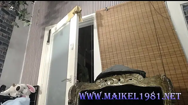 Snapshot of Maikel1981-NL chatting on 06-05-26, 11:43 Maikel1981-NL online show from 06-05-26, 11:43