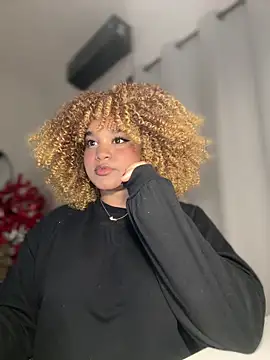 Lucy wilson5 online show from 03-01-26, 02:46