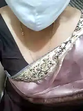 Snapshot of aliseanu chatting on 01-02-25, 11:31 aliseanu online show from 01-02-25, 11:31