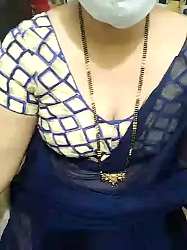 Snapshot of aliseanu chatting on 02-02-25, 02:17 aliseanu online show from 02-02-25, 02:17