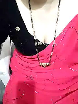 Snapshot of aliseanu chatting on 02-04-25, 01:45 aliseanu online show from 02-04-25, 01:45