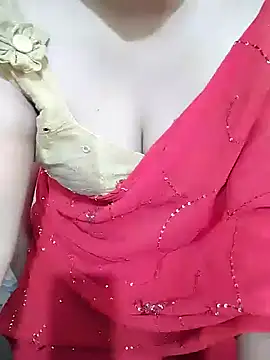 Snapshot of aliseanu chatting on 02-21-25, 08:51 aliseanu online show from 02-21-25, 08:51