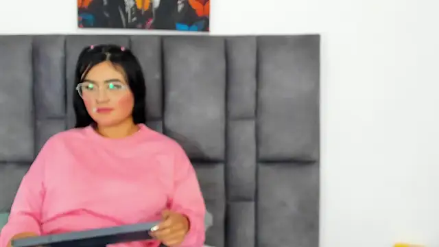 Dulce amg online show from 02-14-25, 05:14