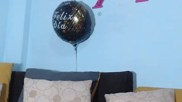 DirtyStefaniax online show from 01-08-25, 08:07