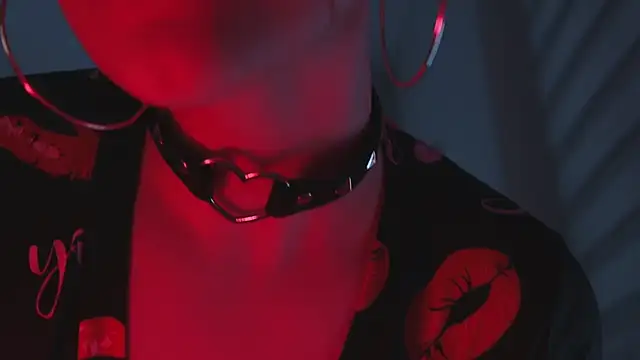 Snapshot of LikaBerry1 chatting on 03-17-25, 09:34 LikaBerry1 online show from 03-17-25, 09:34