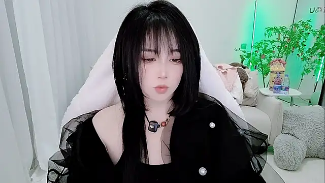 Snapshot of Vaness-a chatting on 02-13-26, 07:54 Vaness-a online show from 02-13-26, 07:54