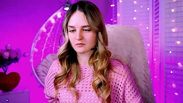 DeboraLarson online show from 02-25-25, 09:46