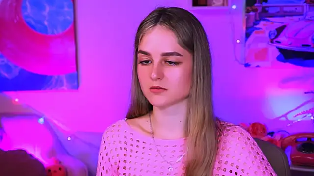 DeboraLarson online show from 03-07-25, 06:57