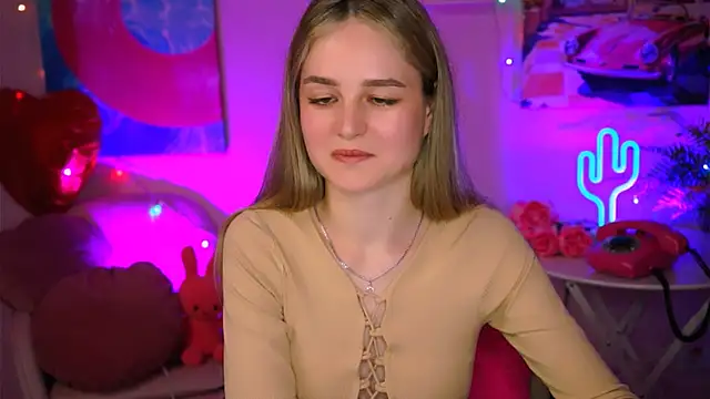 DeboraLarson online show from 03-11-25, 07:15