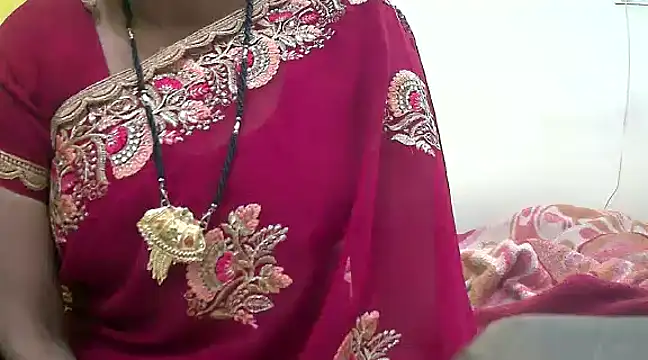 Snapshot of LOVE-SUSHILA chatting on 01-19-25, 05:48 LOVE-SUSHILA online show from 01-19-25, 05:48