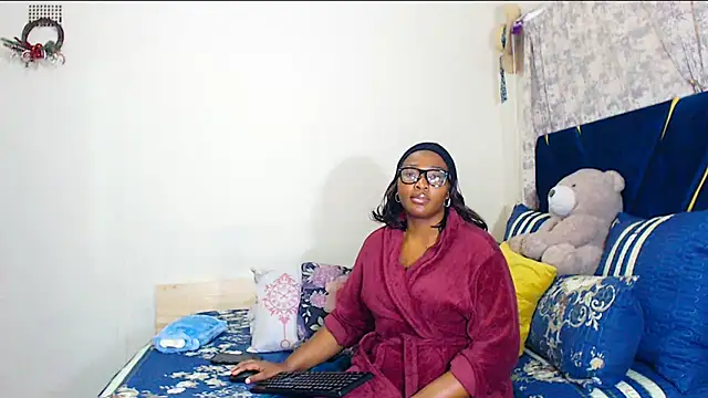 veronica1xxx online show from 07-02-26, 06:25