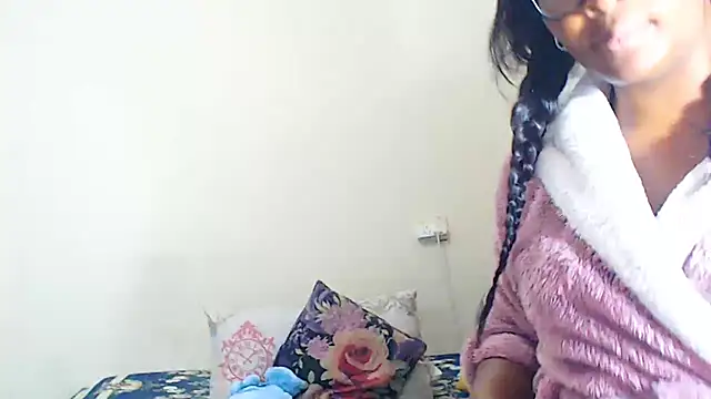 veronica1xxx online show from 07-10-26, 12:26