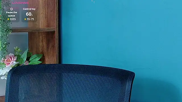 Snapshot of Harper-Avary chatting on 02-21-26, 03:46 Harper-Avary online show from 02-21-26, 03:46