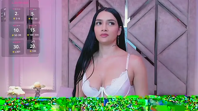 Snapshot of Harper-Avary chatting on 04-03-26, 06:17 Harper-Avary online show from 04-03-26, 06:17