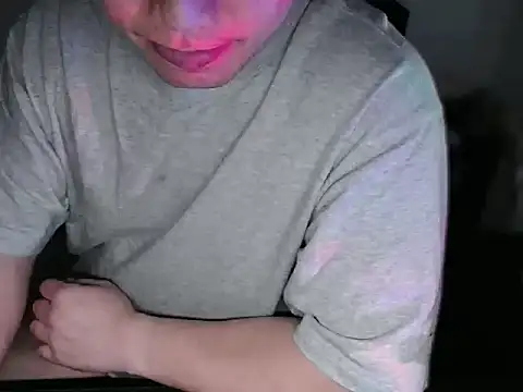 Snapshot of iceeciforfun chatting on 01-31-26, 09:57 iceeciforfun online show from 01-31-26, 09:57