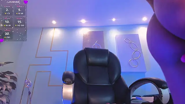 GabriellaLee online show from 01-19-25, 01:43