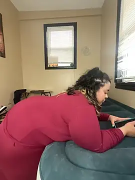 tillymarie34 online show from 05-19-26, 12:16