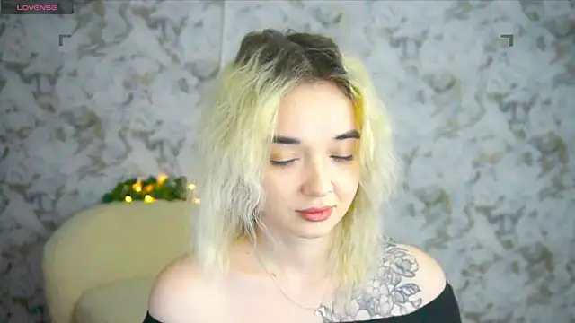 Ashley S online show from 04-22-26, 10:11