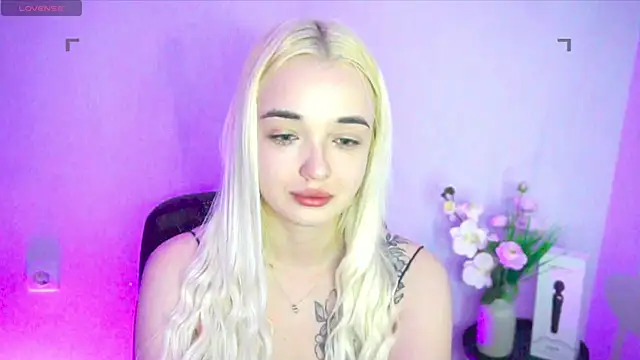 Snapshot of Ashley_S chatting on 07-06-26, 10:01 Ashley S online show from 07-06-26, 10:01