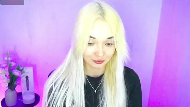 Snapshot of Ashley_S chatting on 07-11-26, 10:44 Ashley S online show from 07-11-26, 10:44