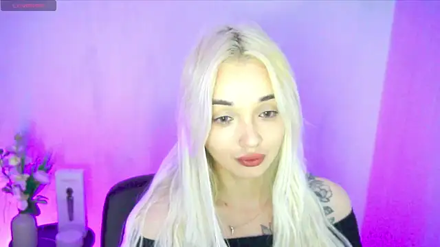 Snapshot of Ashley_S chatting on 07-23-26, 10:08 Ashley S online show from 07-23-26, 10:08