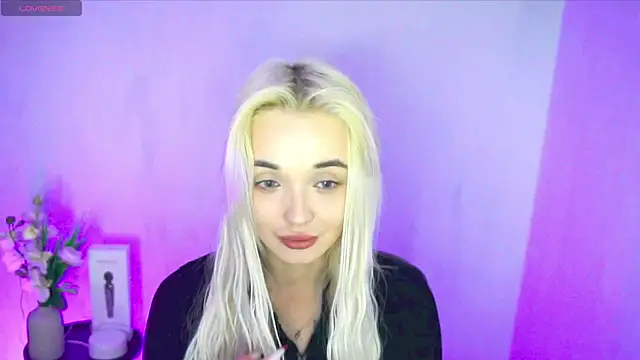 Snapshot of Ashley_S chatting on 07-24-26, 10:19 Ashley S online show from 07-24-26, 10:19