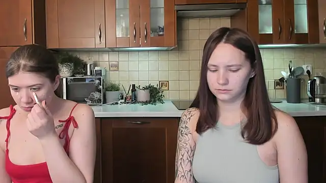 HotCaramellsTV online show from 06-27-26, 08:08