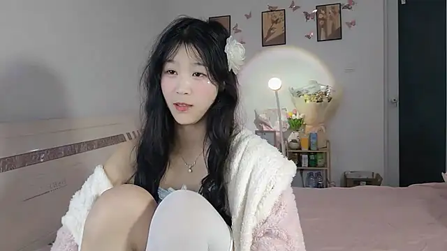 Snapshot of Luminous163 chatting on 03-03-25, 01:09 Luminous163 online show from 03-03-25, 01:09
