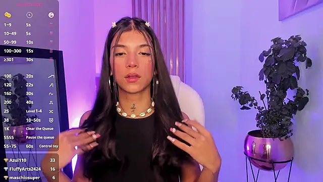 Snapshot of CoralRigan chatting on 01-21-25, 07:47 CoralRigan online show from 01-21-25, 07:47