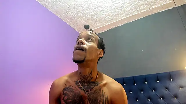 Snapshot of Salomon_koude chatting on 01-07-26, 07:27 Salomon koude online show from 01-07-26, 07:27