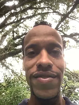 Snapshot of Salomon_koude chatting on 01-10-26, 09:30 Salomon koude online show from 01-10-26, 09:30