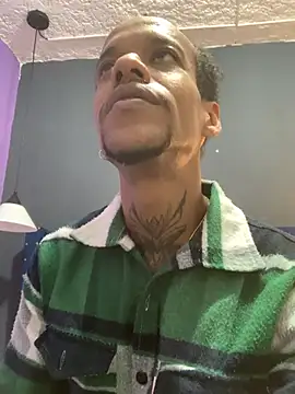 Snapshot of Salomon_koude chatting on 01-11-26, 06:02 Salomon koude online show from 01-11-26, 06:02