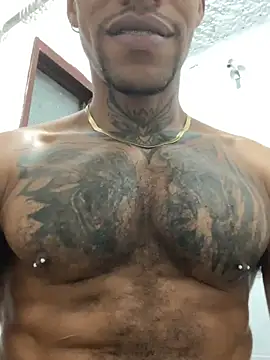 Snapshot of Salomon_koude chatting on 02-12-26, 06:36 Salomon koude online show from 02-12-26, 06:36