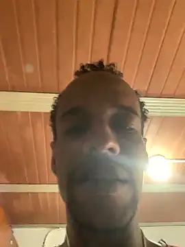 Snapshot of Salomon_koude chatting on 02-22-26, 05:55 Salomon koude online show from 02-22-26, 05:55