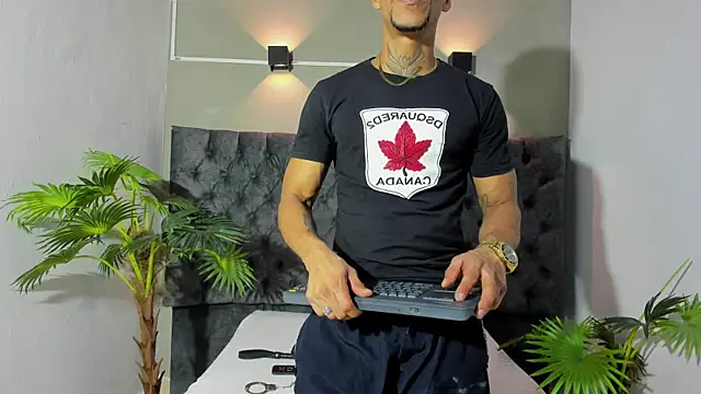 Salomon koude online show from 05-15-26, 02:18