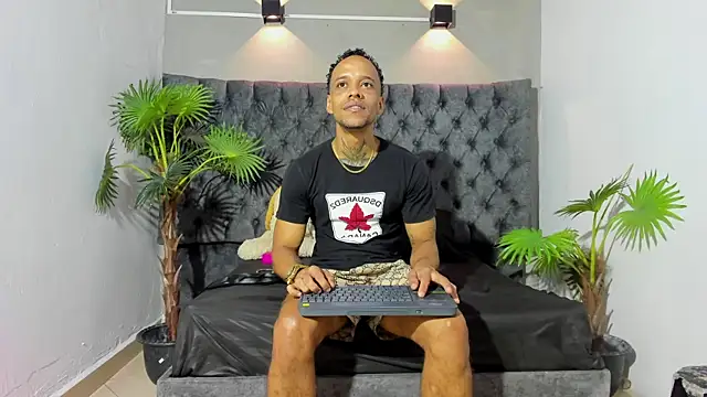 Salomon koude online show from 06-07-26, 04:22