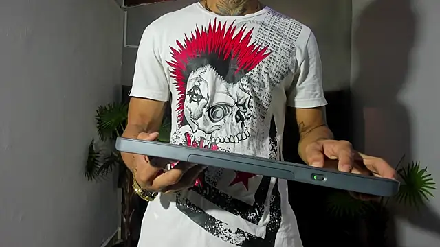 Salomon koude online show from 06-09-26, 01:45