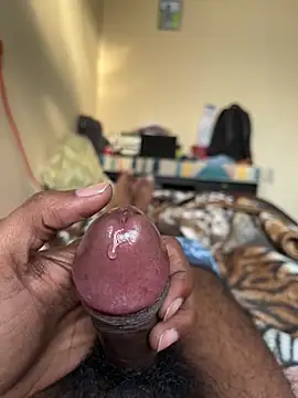 Snapshot of Thinboycock chatting on 03-08-26, 11:25 Thinboycock online show from 03-08-26, 11:25