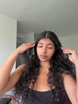 viktorya xue online show from 06-25-26, 01:04