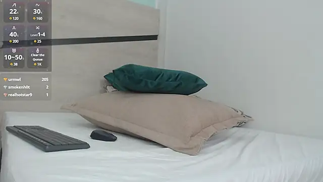 Snapshot of sussy_leon chatting on 03-10-25, 04:14 sussy leon online show from 03-10-25, 04:14