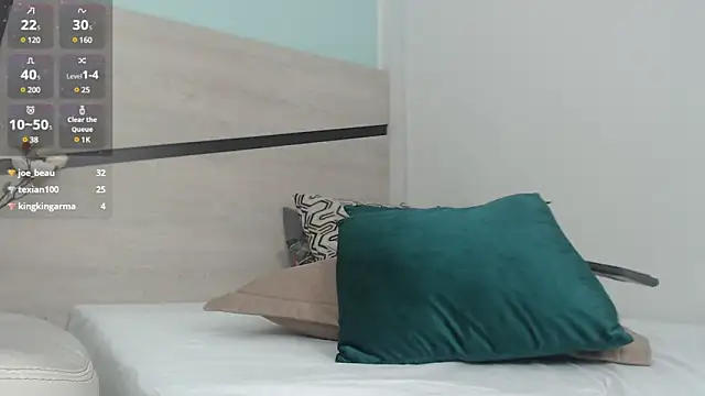 Snapshot of sussy_leon chatting on 03-19-25, 03:40 sussy leon online show from 03-19-25, 03:40