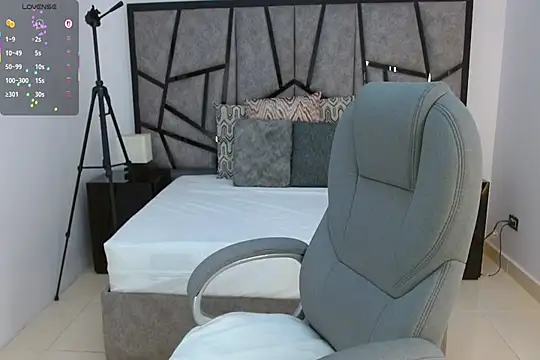 Snapshot of sussy_leon chatting on 02-23-26, 05:54 sussy leon online show from 02-23-26, 05:54