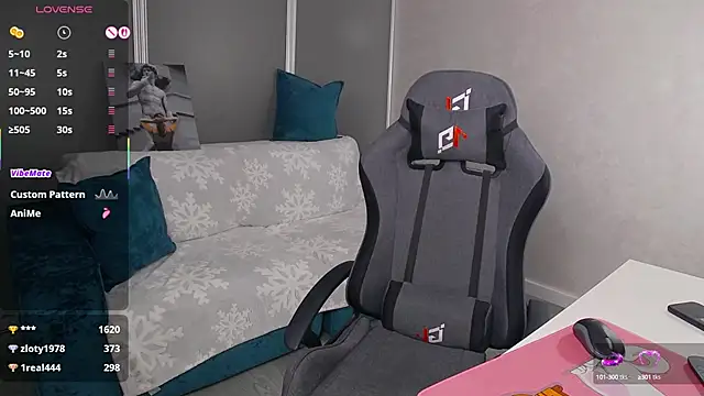 Sofia Soul online show from 10-14-25, 07:47