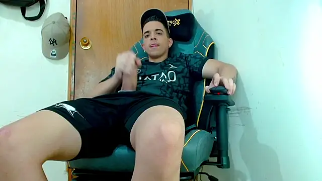 Danyer33 online show from 02-20-26, 10:54