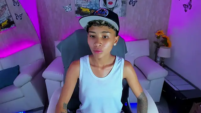 Snapshot of nova_sex01 chatting on 12-22-25, 10:18 nova sex01 online show from 12-22-25, 10:18