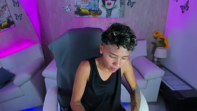 Snapshot of nova_sex01 chatting on 01-06-26, 03:10 nova sex01 online show from 01-06-26, 03:10