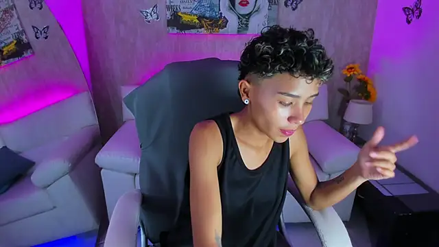 Snapshot of nova_sex01 chatting on 01-06-26, 10:34 nova sex01 online show from 01-06-26, 10:34