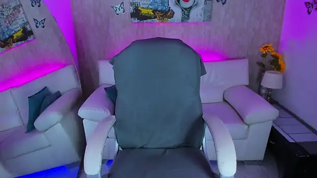 Snapshot of nova_sex01 chatting on 01-11-26, 03:11 nova sex01 online show from 01-11-26, 03:11